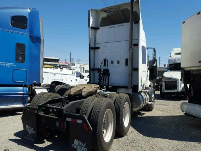 3HSDBSJR7AN178167 - 2010 INTERNATIONAL PROSTAR LF WHITE photo 4