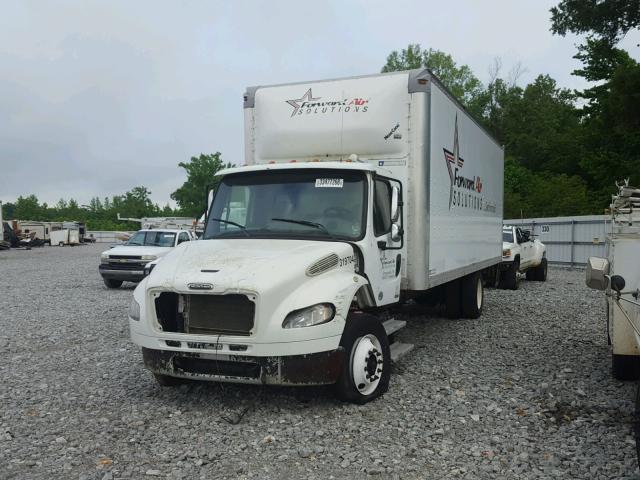 1FVACWBS6BDAT1351 - 2011 FREIGHTLINER M2 106 MED WHITE photo 2