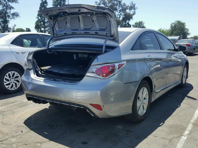 KMHEC4A44DA083384 - 2013 HYUNDAI SONATA HYB SILVER photo 4