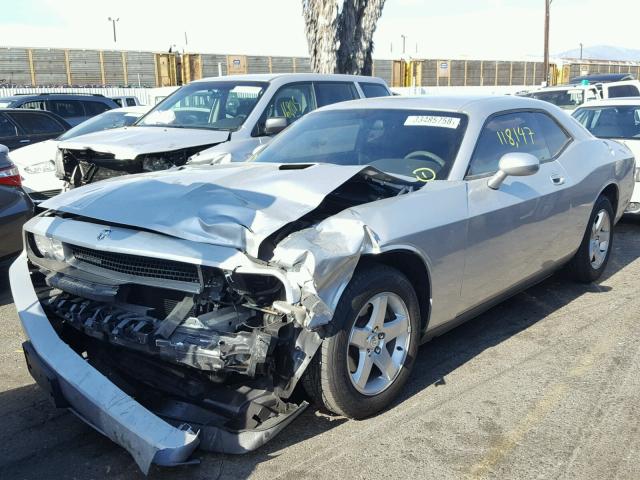 2B3CJ4DV1AH240616 - 2010 DODGE CHALLENGER SILVER photo 2