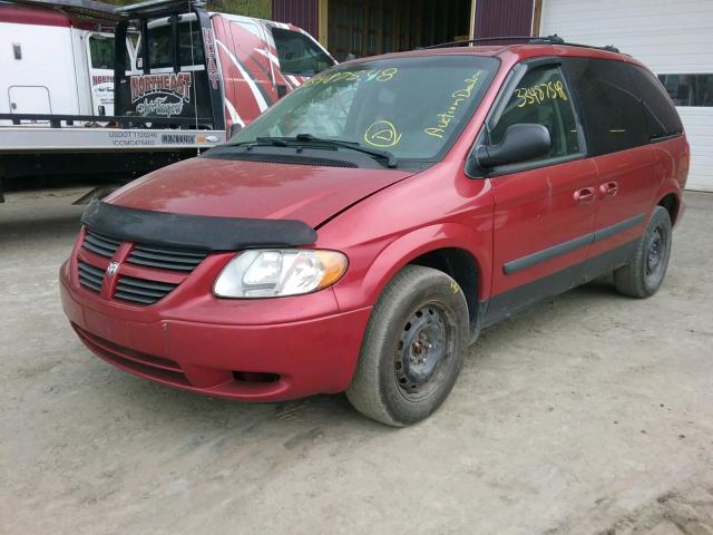 1D4GP45R56B560976 - 2006 DODGE CARAVAN SX MAROON photo 2