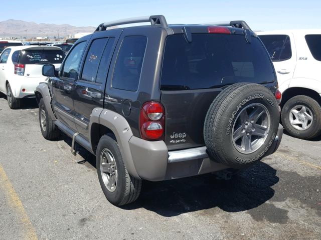 1J4GL38K45W724107 - 2005 JEEP LIBERTY RE BLACK photo 3