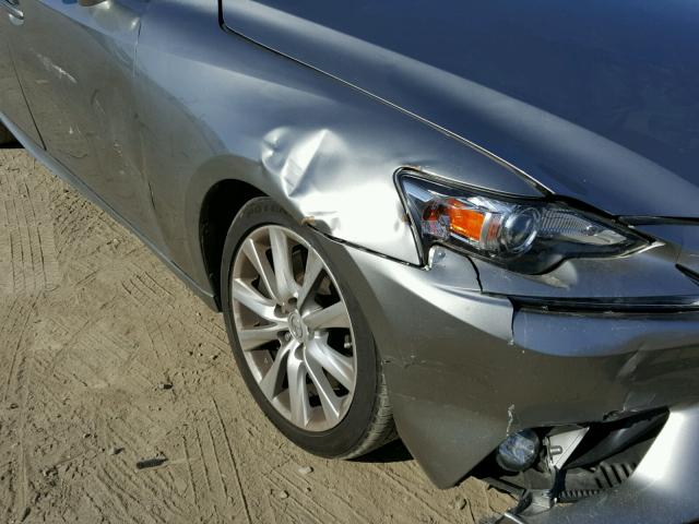 JTHBA1D2XG5034546 - 2016 LEXUS IS 200T GRAY photo 9