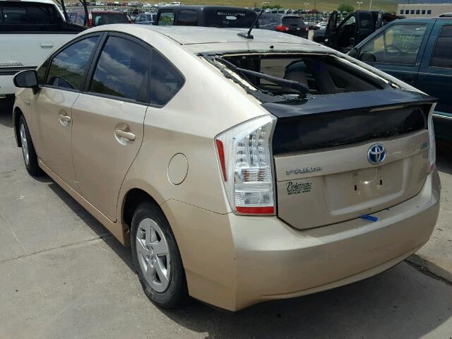 JTDKN3DU8A0123846 - 2010 TOYOTA PRIUS BEIGE photo 3