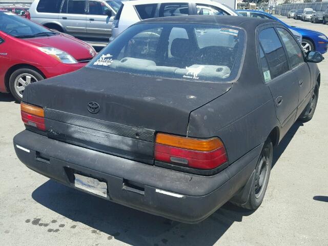 2T1AE09BXSC097887 - 1995 TOYOTA COROLLA LE BLACK photo 4