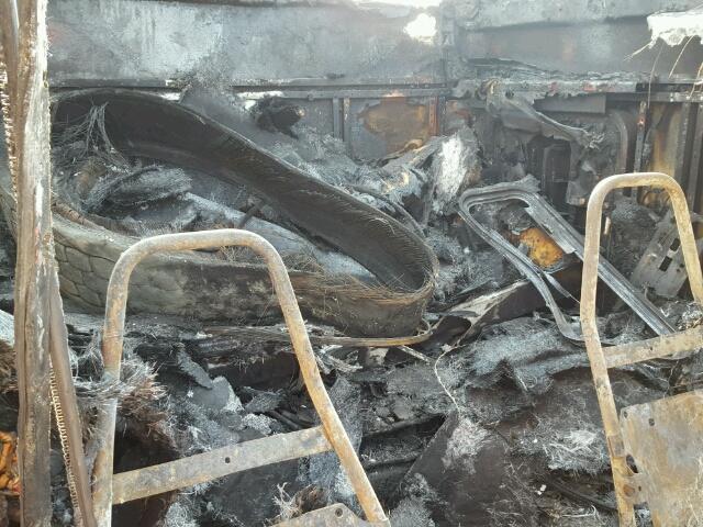 1XKADB8X27J092923 - 2007 KENWORTH CONSTRUCTI RED photo 6