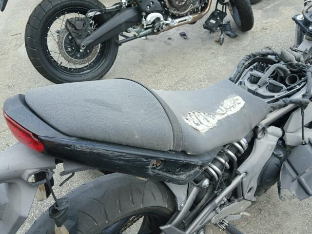 JKAEXEC159DA31038 - 2009 KAWASAKI EX650 C 黑色 照片 6