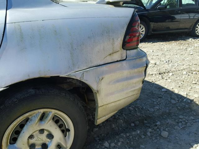 1G2NE52F12C187292 - 2002 PONTIAC GRAND AM S 银色 照片 9