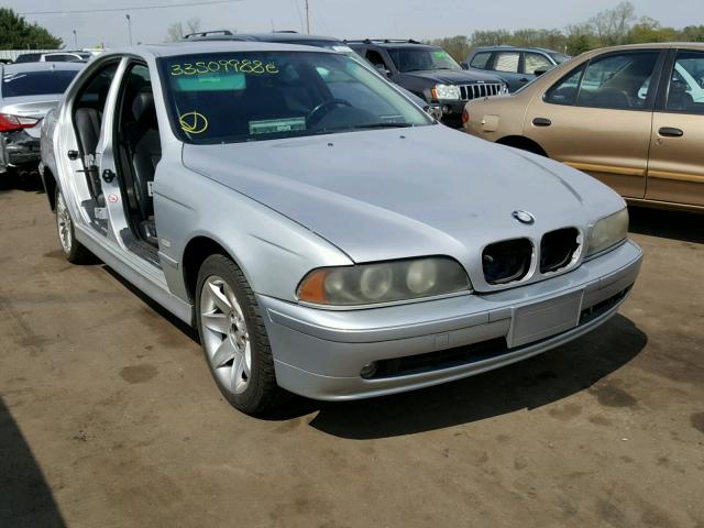 WBADT43441GF58005 - 2001 BMW 525 I AUTO SILVER photo 1