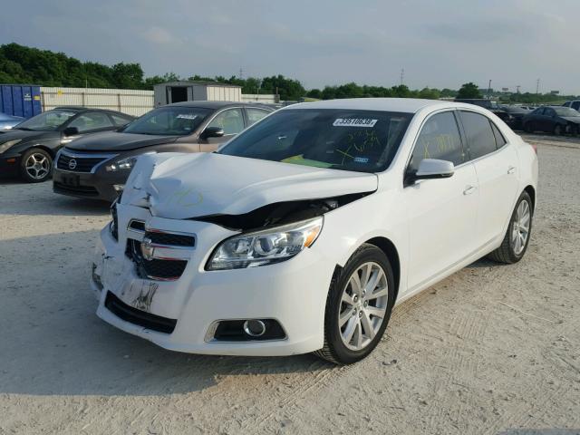 1G11E5SA1DF236659 - 2013 CHEVROLET MALIBU 2LT WHITE photo 2