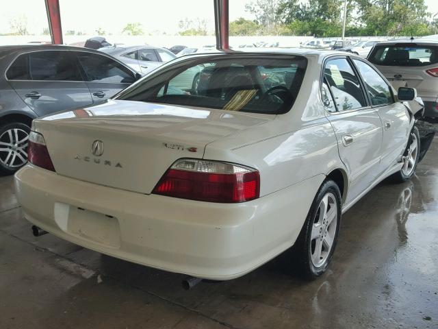 19UUA568X2A026791 - 2002 ACURA LEGEND YELLOW photo 4