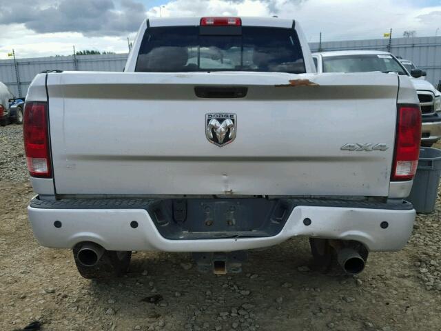 1D7RV1GT2AS140819 - 2010 DODGE RAM 1500 SILVER photo 9