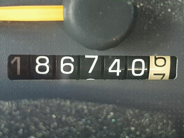 1G2WP52K42F123015 - 2002 PONTIAC GRAND PRIX GREEN photo 8