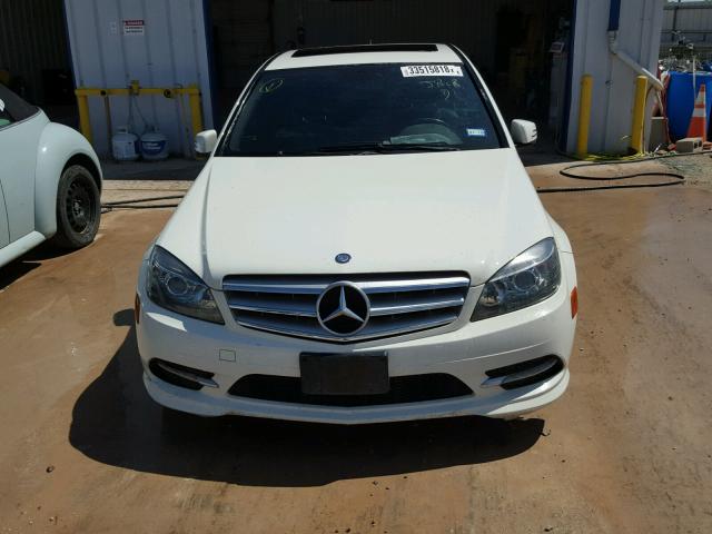 WDDGF8BB9BR181775 - 2011 MERCEDES-BENZ C 300 4MAT WHITE photo 9