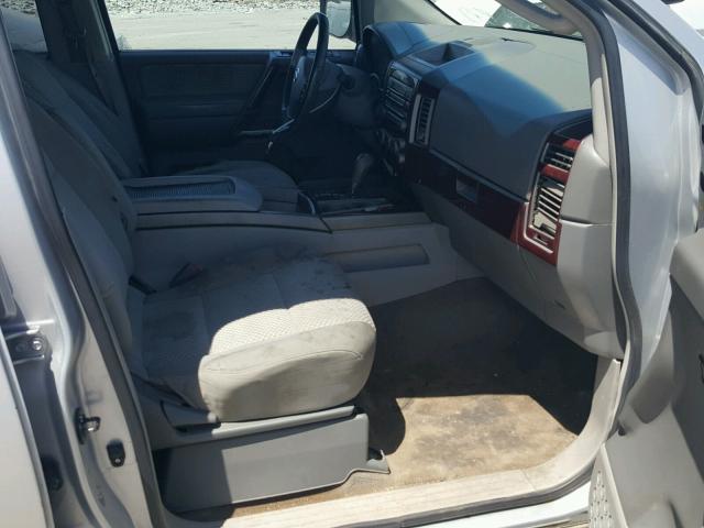 5N1AA08B04N726310 - 2004 NISSAN ARMADA SE SILVER photo 5