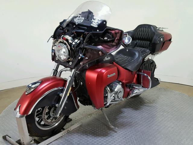 56KTRAAA0H3351897 - 2017 INDIAN MOTORCYCLE CO. ROADMASTER RED photo 4