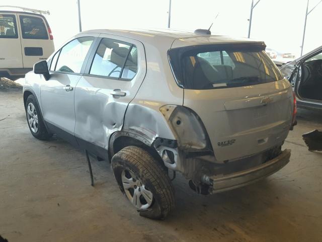 3GNCJKSBXFL255505 - 2015 CHEVROLET TRAX LS SILVER photo 3