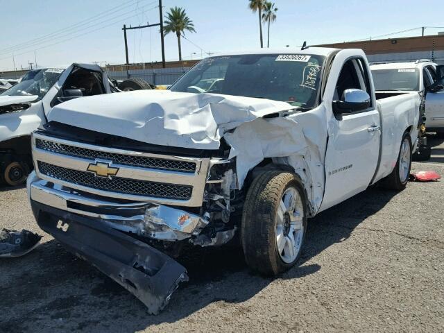 1GCEC14C47Z560472 - 2007 CHEVROLET SILVERADO WHITE photo 2