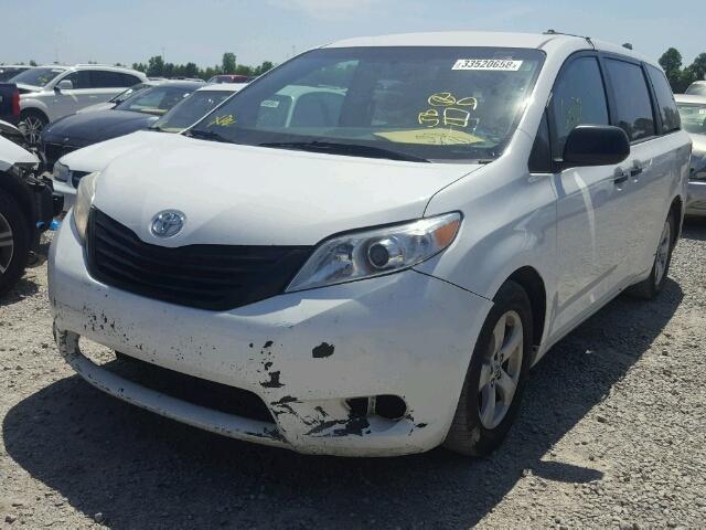 5TDZK3DC8FS576061 - 2015 TOYOTA SIENNA BAS WHITE photo 2