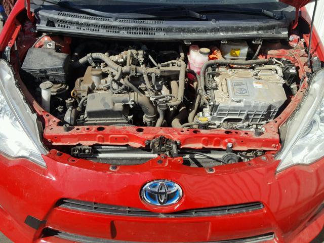 JTDKDTB33E1079266 - 2014 TOYOTA PRIUS C RED photo 7