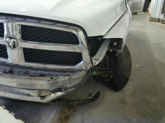 3C6JR6RG1DG500058 - 2013 RAM 1500 MPG WHITE photo 10