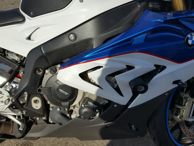 WB10D2107GZ353675 - 2016 BMW S 1000 RR TWO TONE photo 7