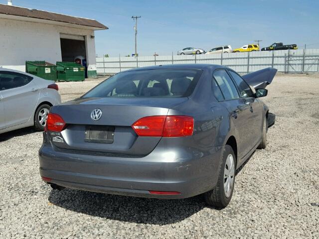 3VW2K7AJ5CM401688 - 2012 VOLKSWAGEN JETTA BASE GRAY photo 4