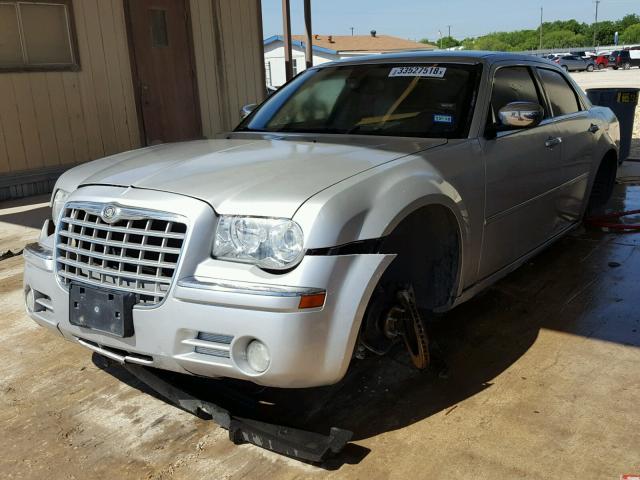 2C3KA63H87H798963 - 2007 CHRYSLER 300C SILVER photo 2