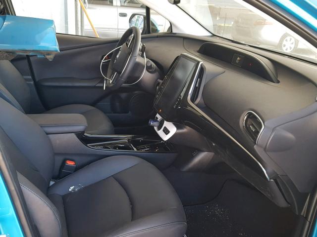 JTDKARFP9H3036195 - 2017 TOYOTA PRIUS PRIM ლურჯი ფოტო 5