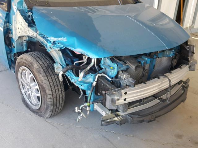 JTDKARFP9H3036195 - 2017 TOYOTA PRIUS PRIM ლურჯი ფოტო 9