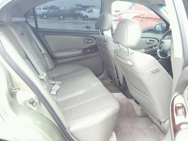 JNKCA31A41T025999 - 2001 INFINITI I30 WHITE photo 6