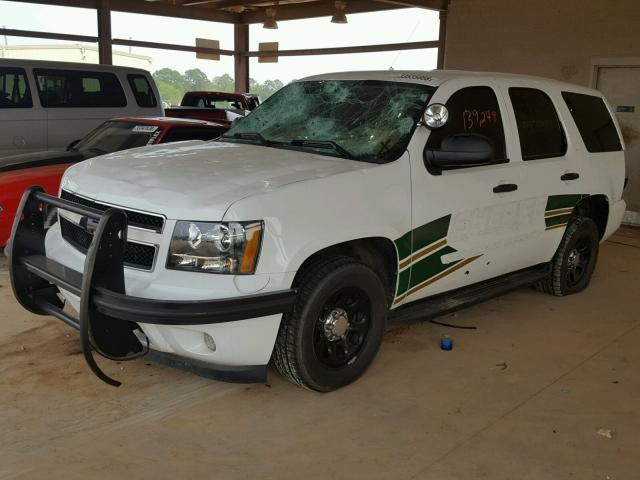 1GNLC2E02CR326334 - 2012 CHEVROLET TAHOE POLI WHITE photo 2