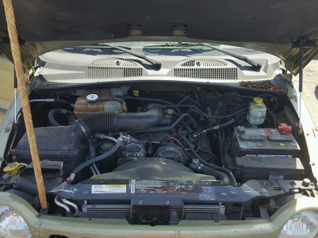 1J8GL38K94W116838 - 2004 JEEP LIBERTY RE GREEN photo 7