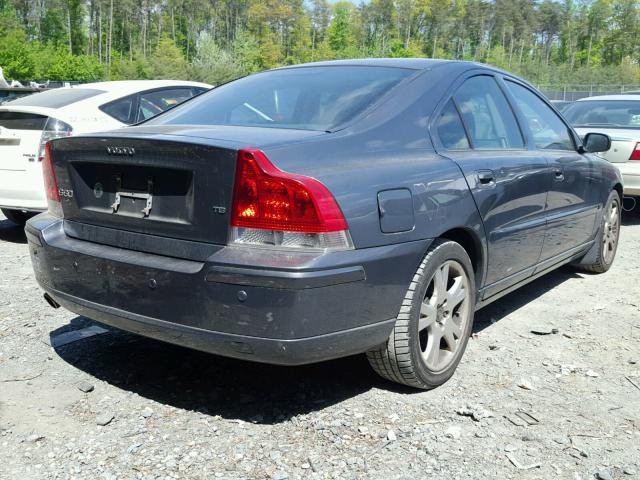 YV1RS547562524855 - 2006 VOLVO S60 T5 BLUE photo 4