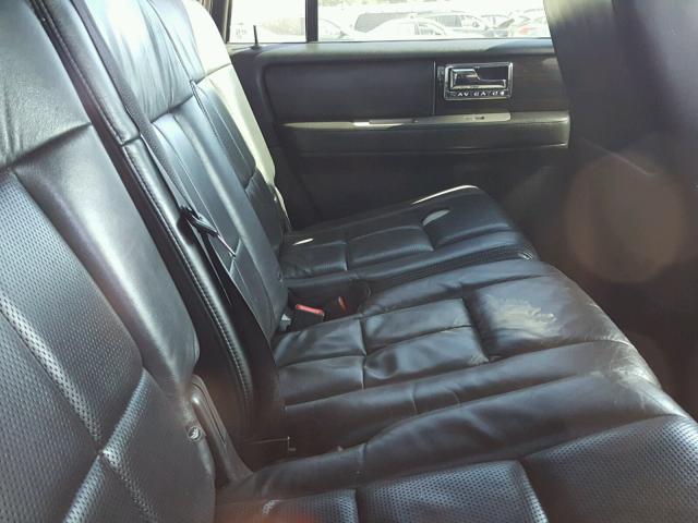 5LMJJ3H55AEJ06704 - 2010 LINCOLN NAVIGATOR შავი ფოტო 6