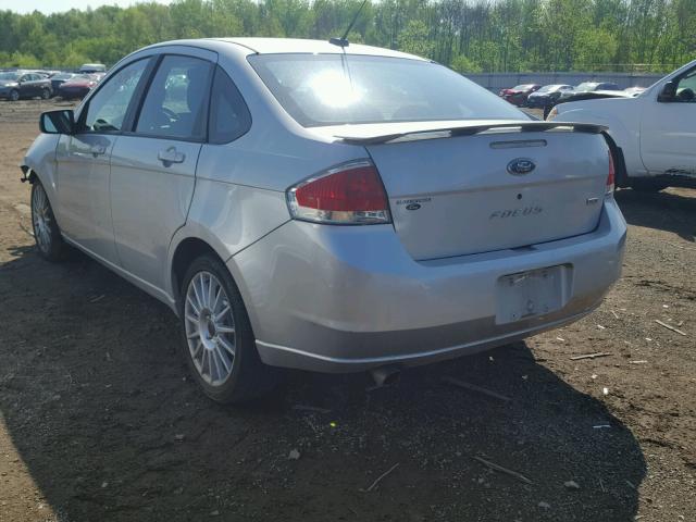 1FAHP36N39W155743 - 2009 FORD FOCUS SES SILVER photo 3