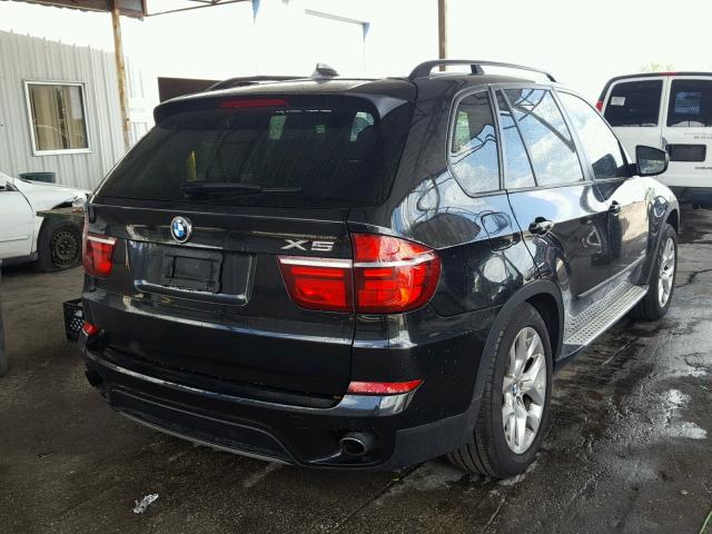 5UXZV4C56CL758773 - 2012 BMW X5 XDRIVE3 BLACK photo 4