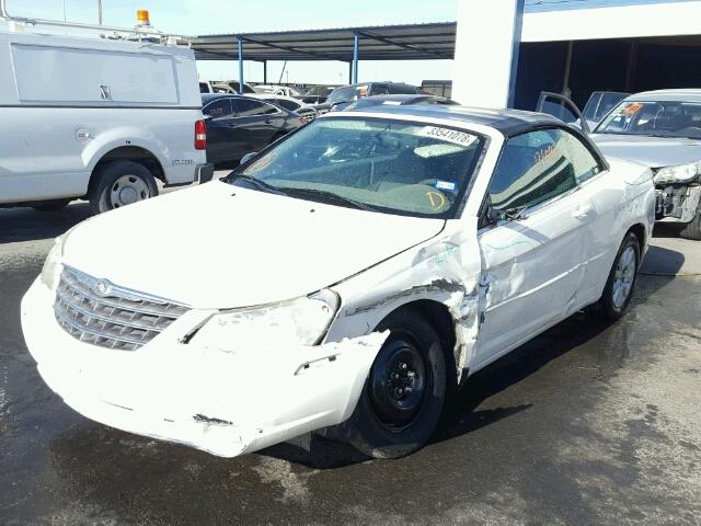 1C3LC45K58N271323 - 2008 CHRYSLER SEBRING WHITE photo 2