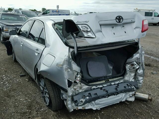 4T4BE46KX8R031739 - 2008 TOYOTA CAMRY CE SILVER photo 3