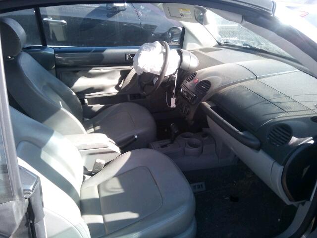 3VWBM31Y05M303039 - 2005 VOLKSWAGEN NEW BEETLE Grafit foto 5