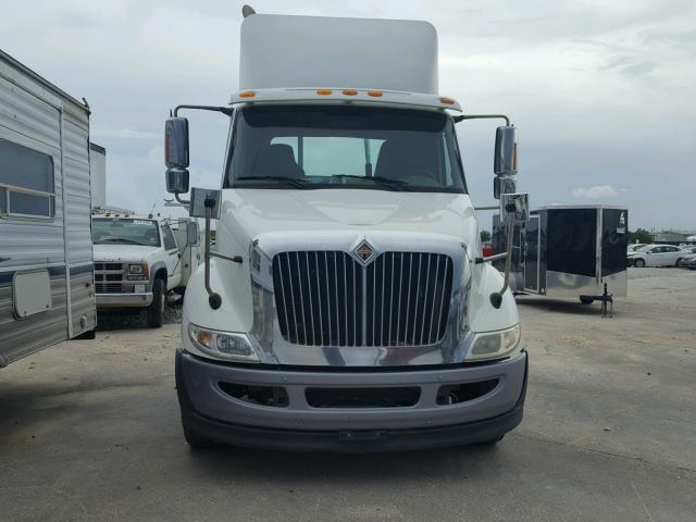 1HSHXSJR6DJ257534 - 2013 INTERNATIONAL 8000 8600 WHITE photo 9