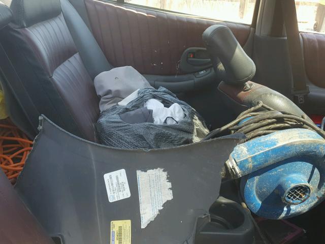 1G2WP52K72F267058 - 2002 PONTIAC GRAND PRIX MAROON photo 6