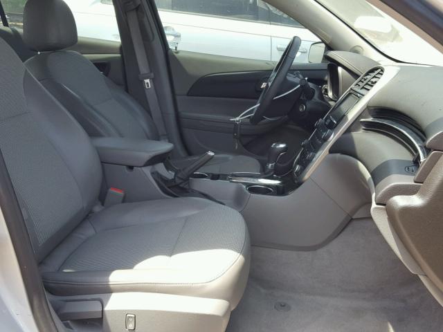 1G11C5SLXEF104931 - 2014 CHEVROLET MALIBU 1LT 银色 照片 5