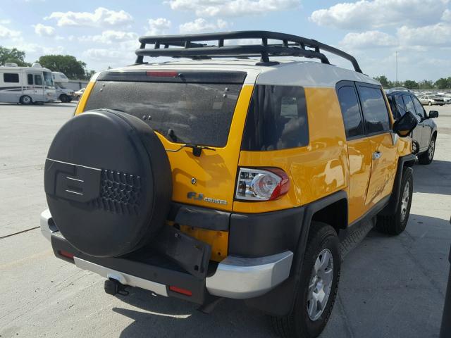 JTEBU11F970039410 - 2007 TOYOTA FJ CRUISER YELLOW photo 4