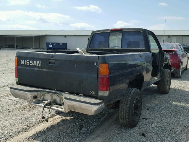 1N6SD11YXTC372906 - 1996 NISSAN TRUCK XE BLACK photo 4