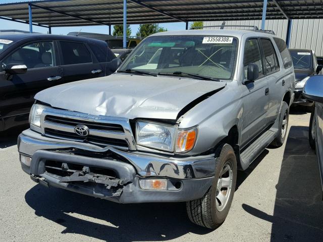 JT3GM84R1Y0065675 - 2000 TOYOTA 4RUNNER GRAY photo 2