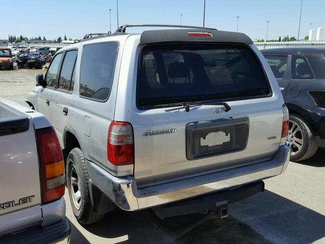 JT3GM84R1Y0065675 - 2000 TOYOTA 4RUNNER GRAY photo 3