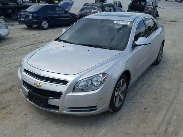 1G1ZC5E12BF250698 - 2011 CHEVROLET MALIBU 1LT 银色 照片 2