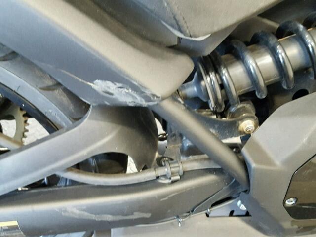 JKAENEC17HDA00829 - 2017 KAWASAKI EN650 C BLACK photo 16