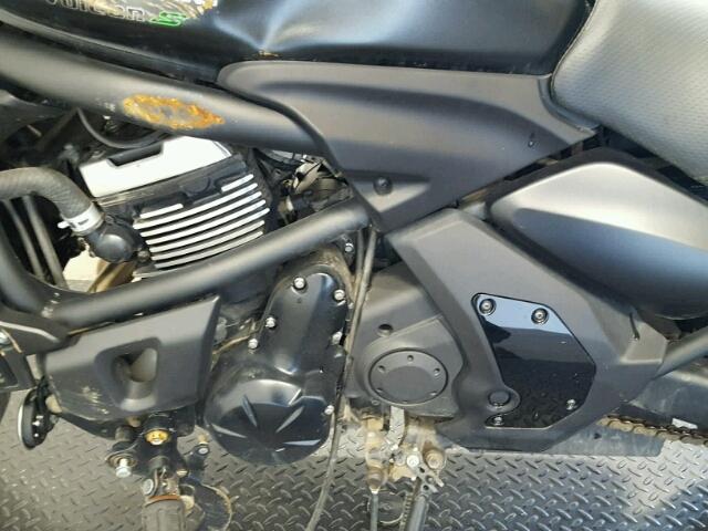 JKAENEC17HDA00829 - 2017 KAWASAKI EN650 C BLACK photo 6